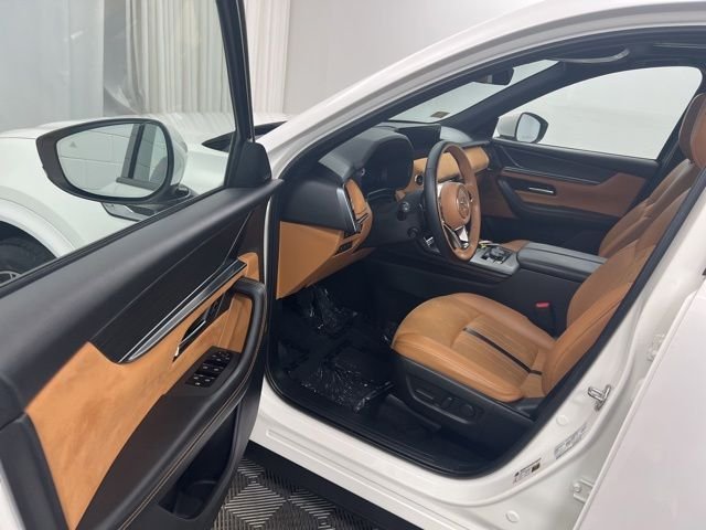 Used 2024 White Mazda 3.3 Turbo S Premium Plus image 16