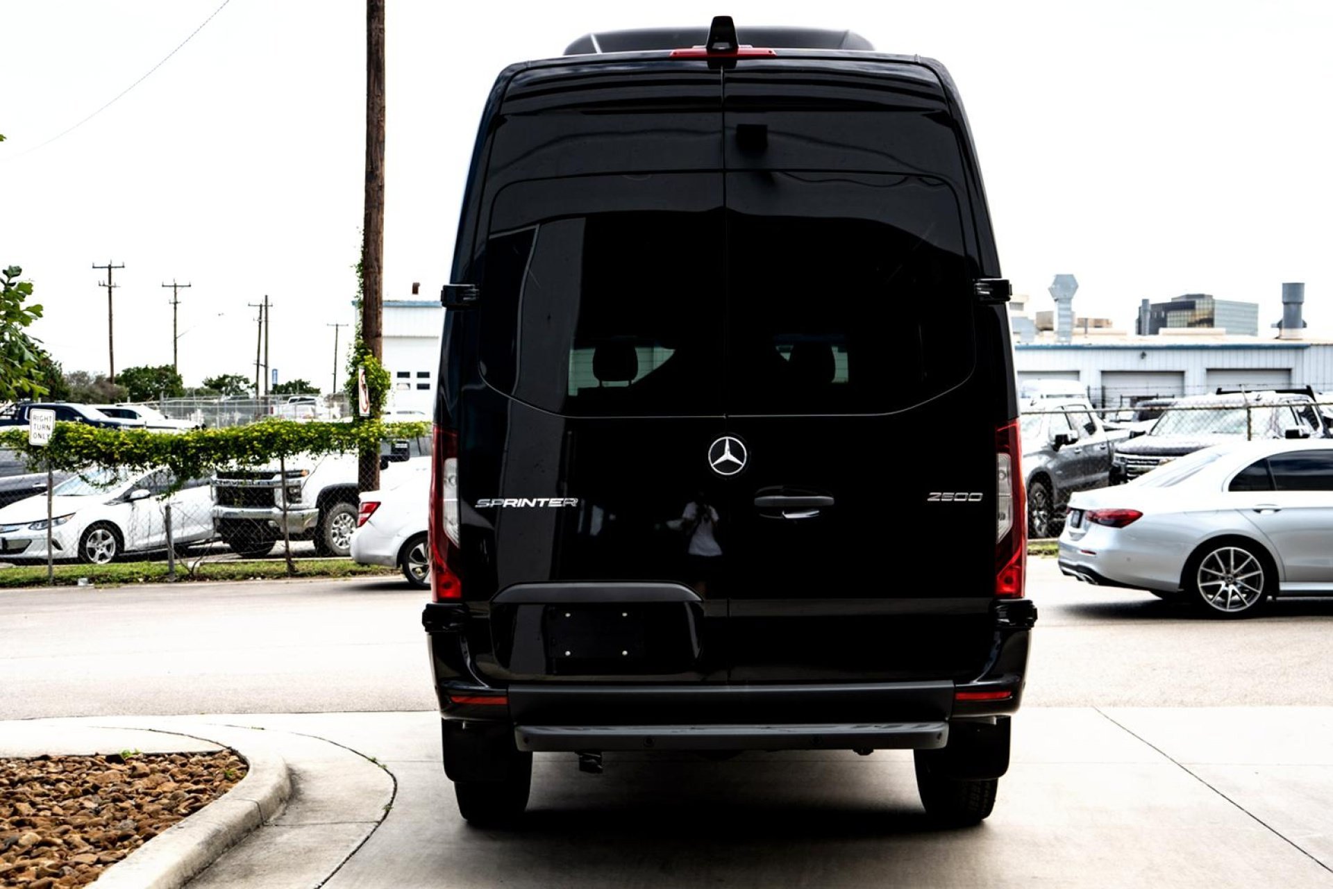 2025 Mercedes-Benz Sprinter Cargo Van Base - Photo 35