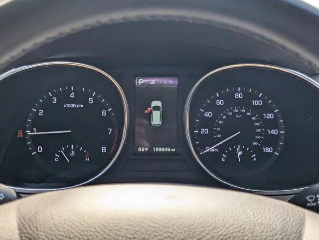 Used 2017 Espresso Hyundai SE image 14