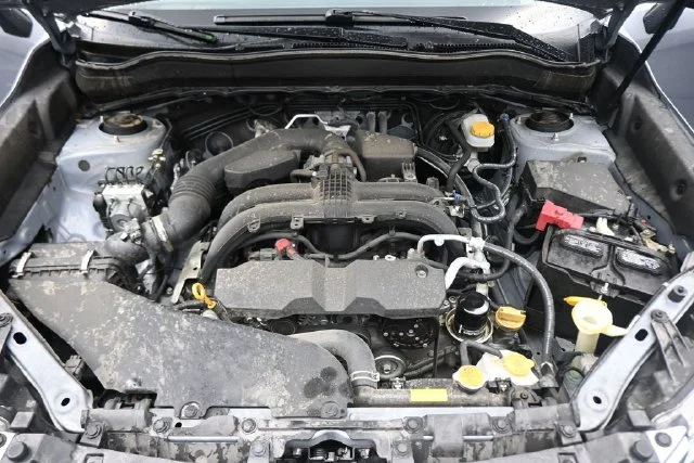 Used 2018 Silver Subaru 2.5i image 12