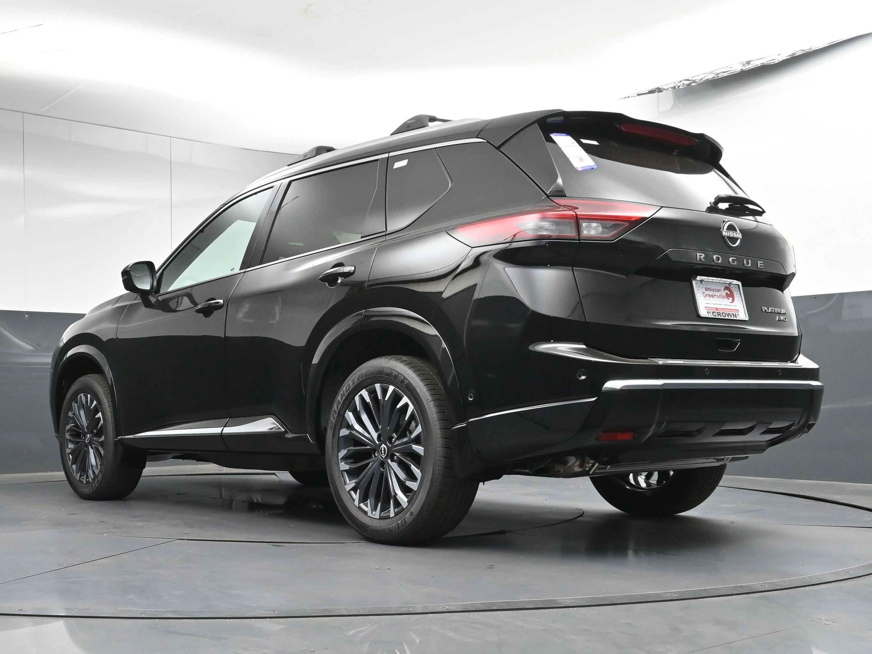 New 2026 Super Black Nissan Platinum image 31