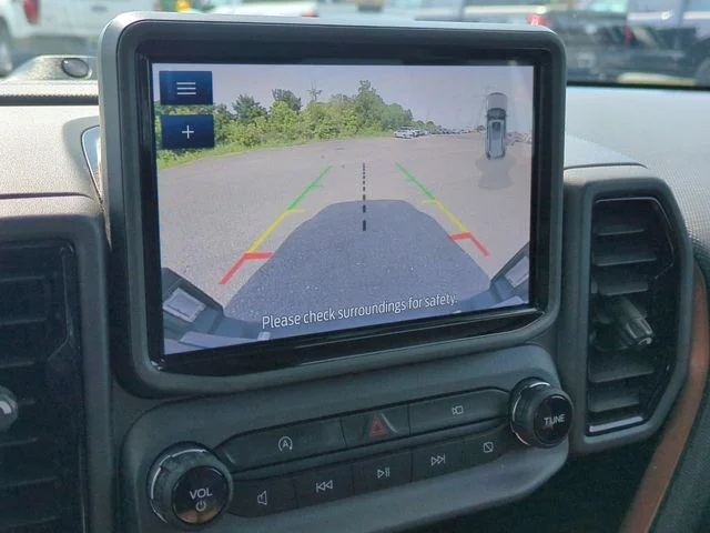 Used 2022 Green Ford Badlands image 23