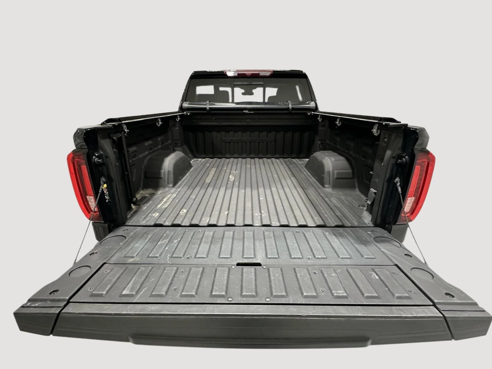 Used 2022 Onyx Black GMC Denali image 26