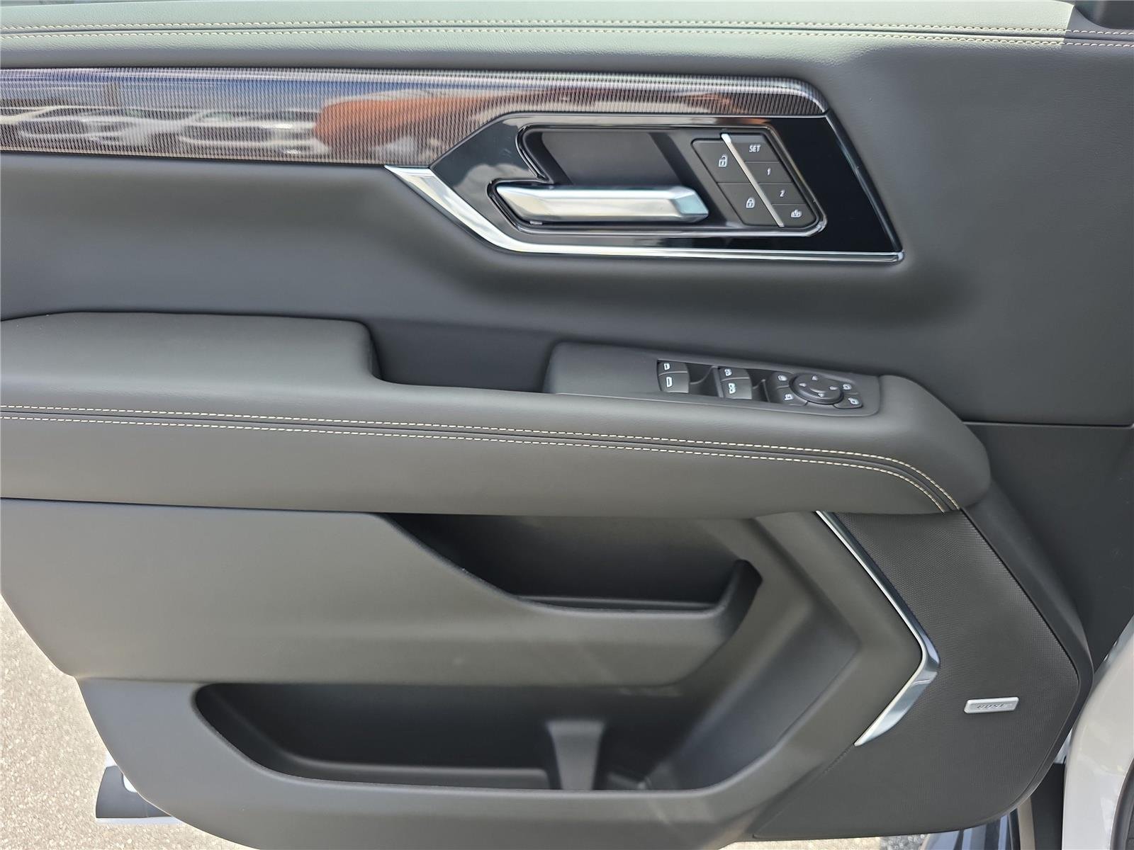 New 2026 Summit White GMC Elevation image 16