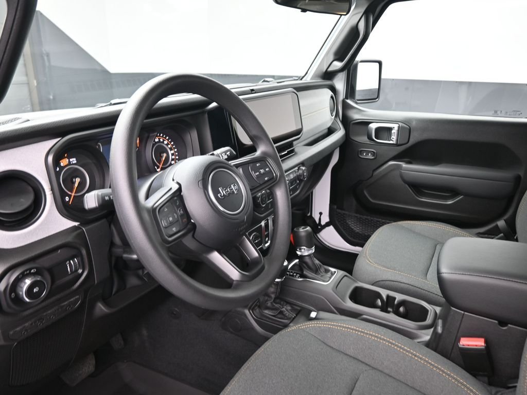 New 2026 Bright White Clear-Coat Exterior Paint Jeep Sport image 16