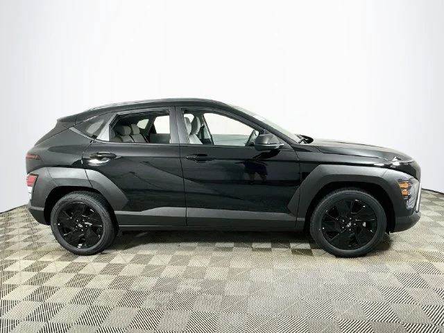 New 2026 Black Hyundai SEL Sport image 2