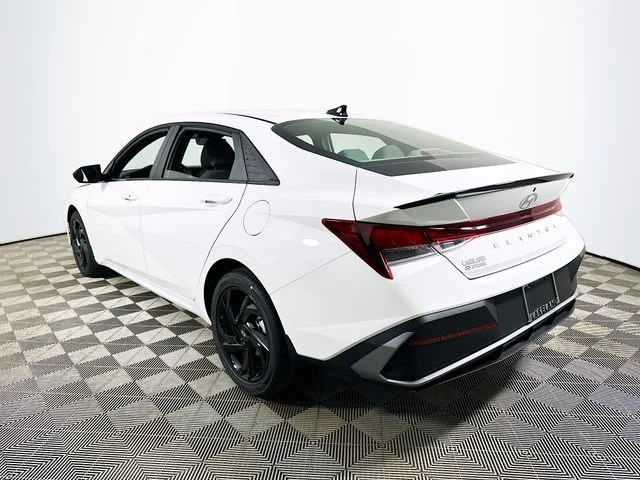 New 2026 White Hyundai SEL Sport image 5