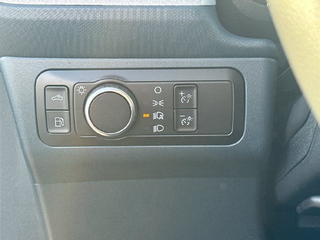 New 2026 Carbonized Gray Metallic Ford XLT image 41