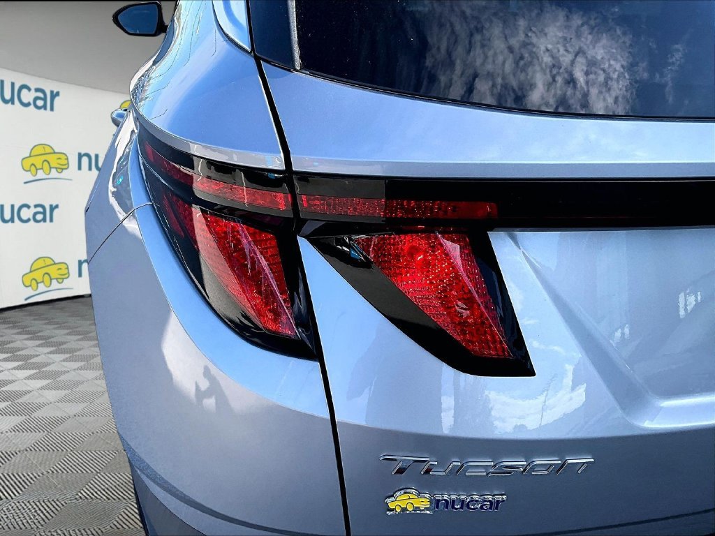 Used 2024 Shimmering Silver Hyundai SEL image 31