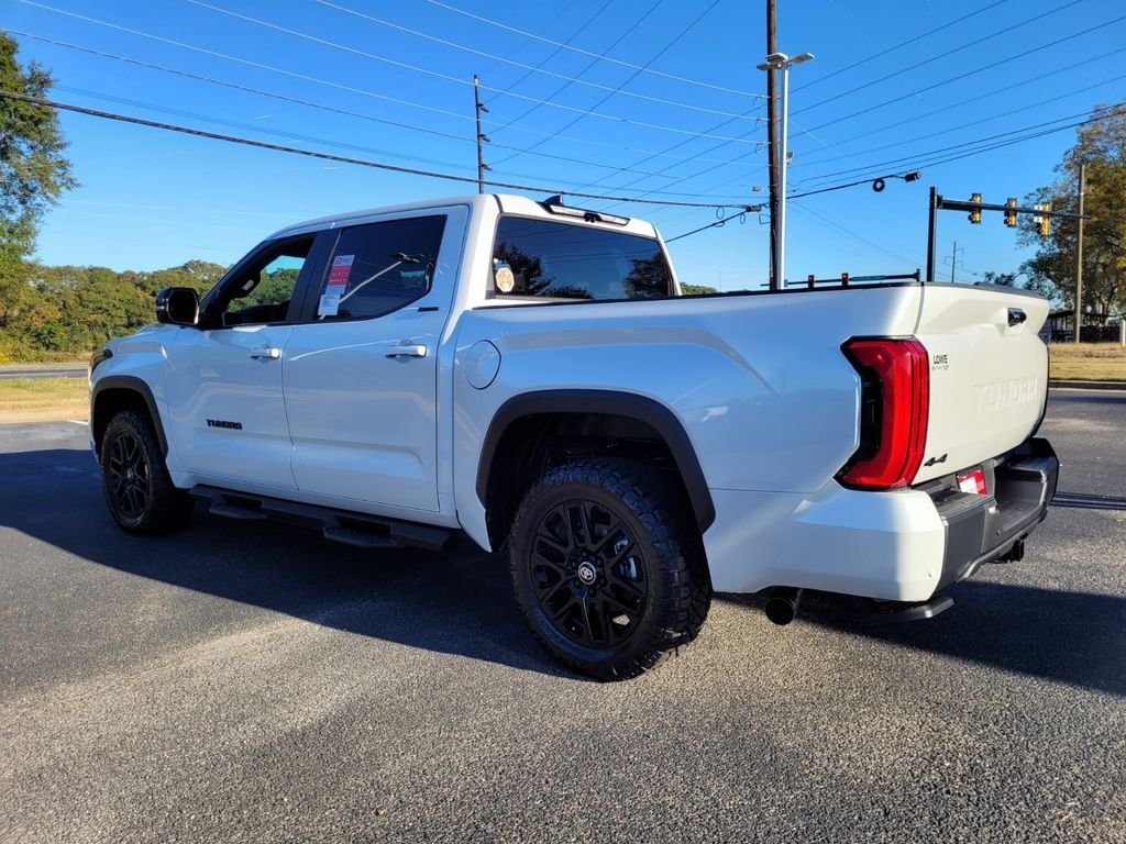 2026 Toyota Tundra Limited - Photo 8