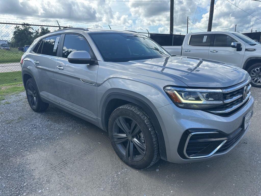 2021 Volkswagen Atlas Cross Sport 3.6L V6 SE w/Tech R-Line's photo