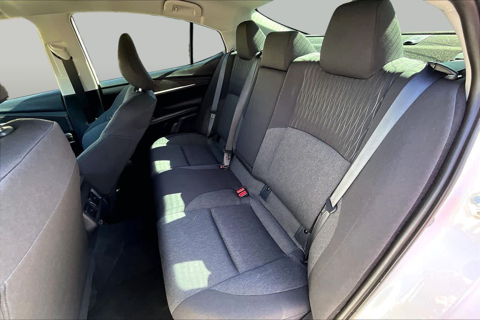 Certified Used 2025 Ice Toyota LE image 21