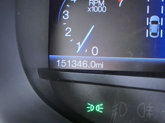 Used 2015  Ford Titanium image 29