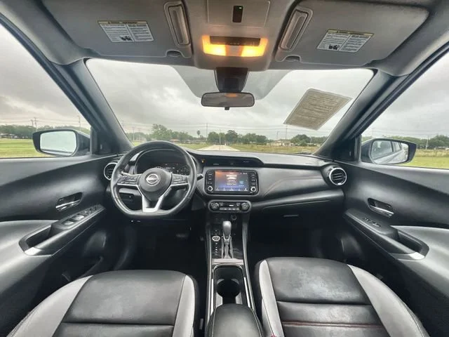 Used 2023 Gray Nissan SR Xtronic CVT image 19