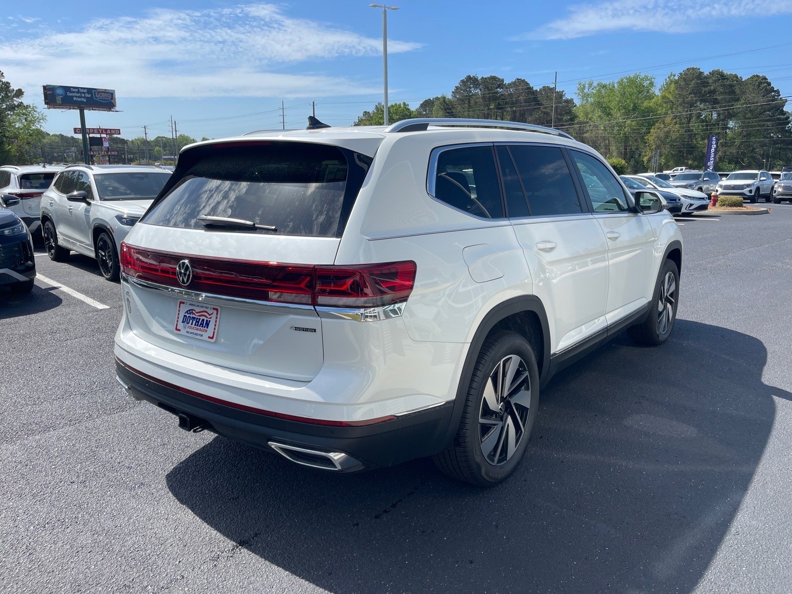 2026 Volkswagen Atlas SEL - Photo 16