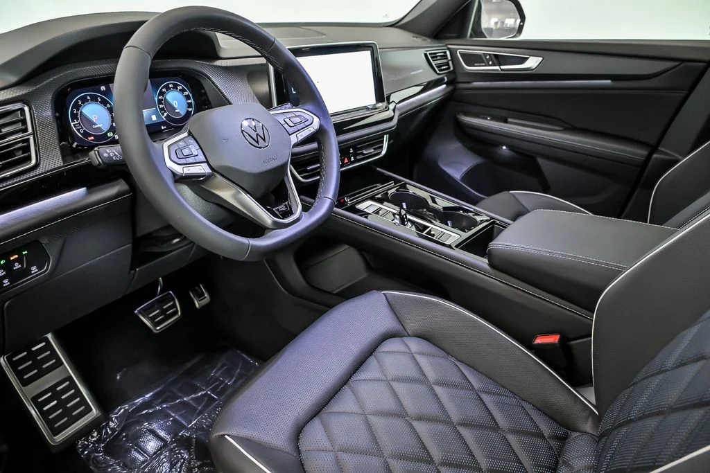 New 2026 Green Volkswagen 2.0T SEL Premium R-Line image 6