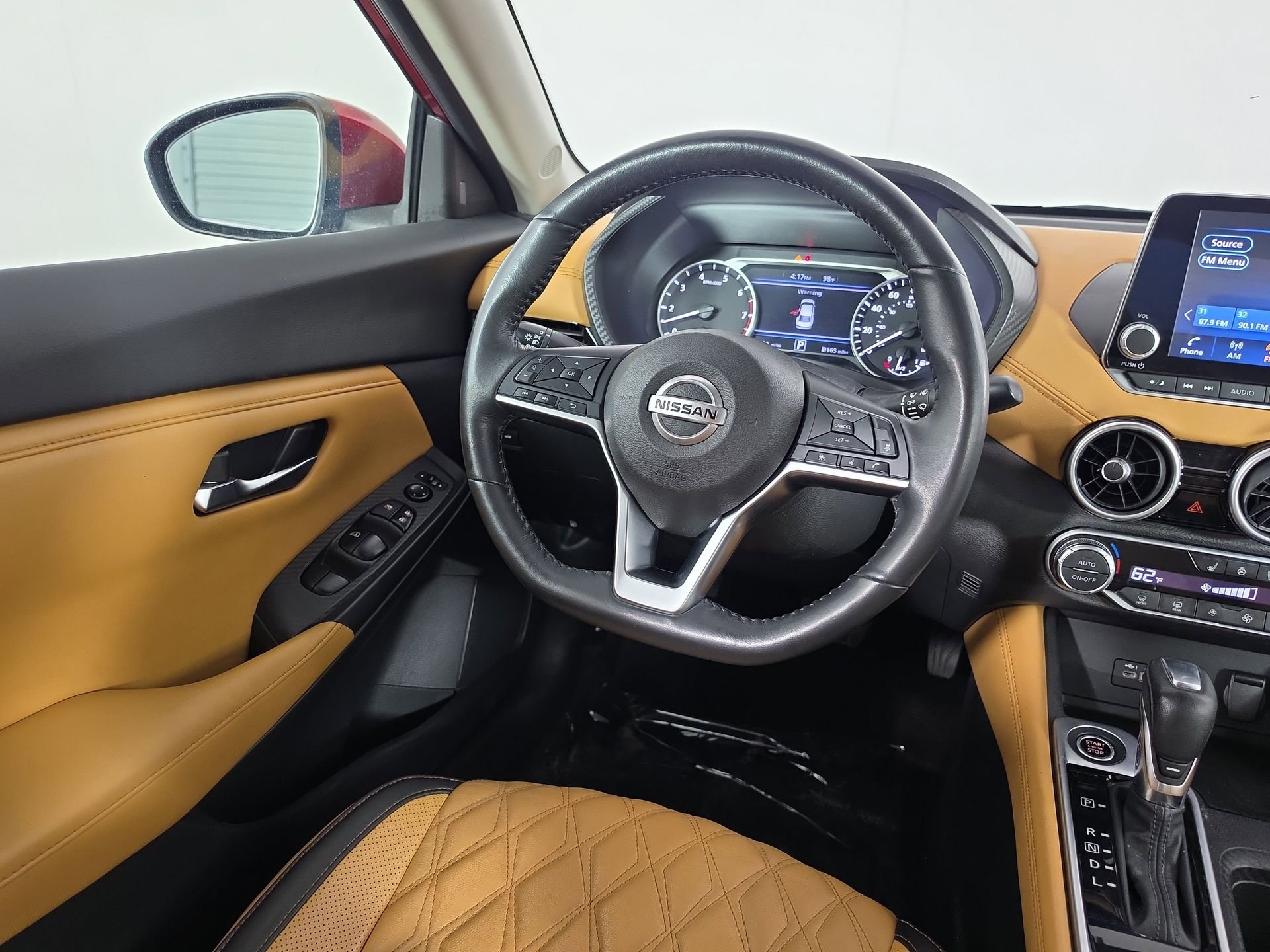 Used 2022 Red Nissan SV image 35