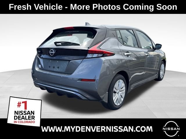 2025 Nissan Leaf S's photo