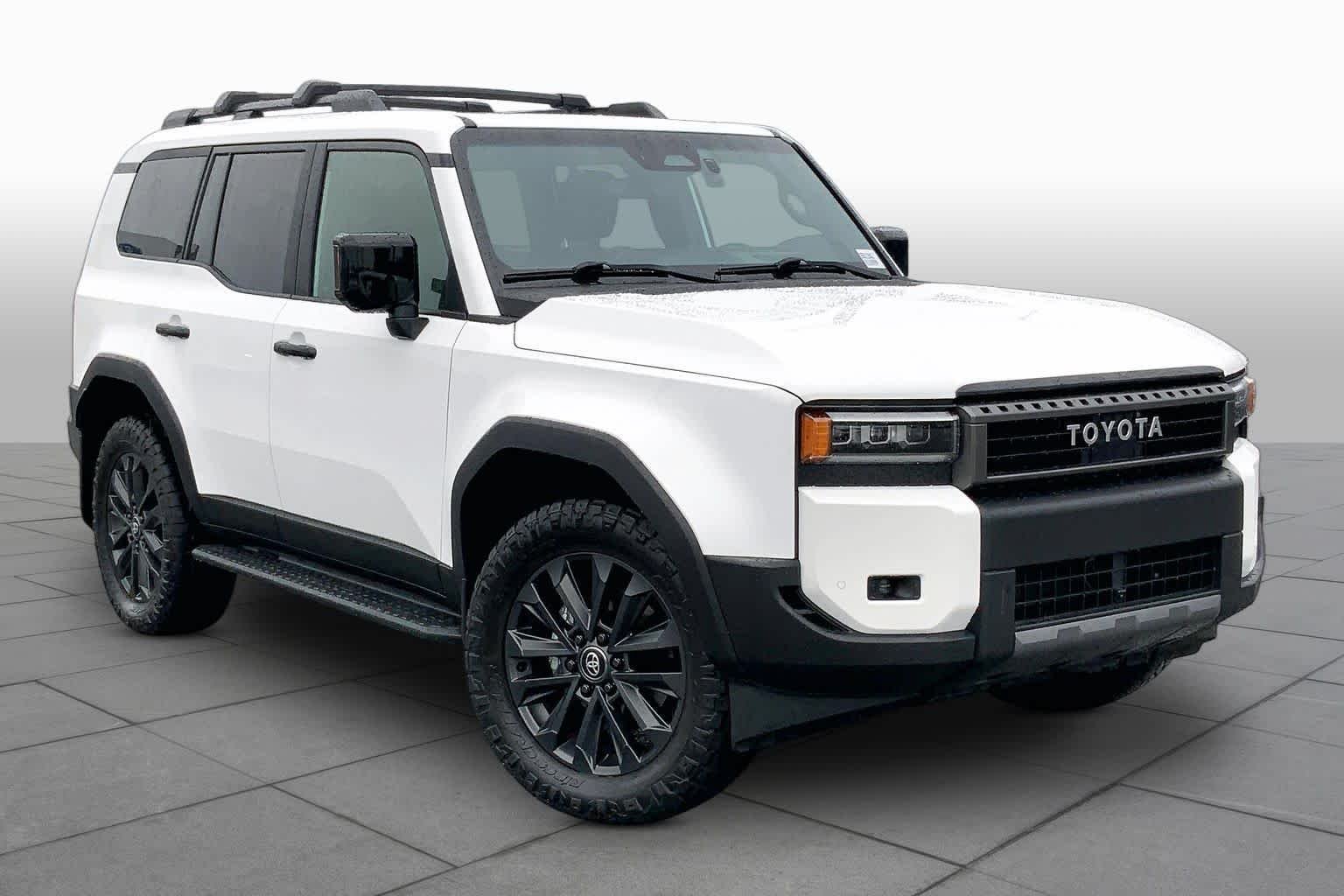 Used 2025 Ice Toyota  image 3