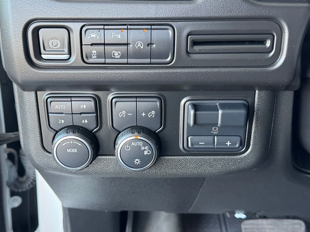 Used 2024 White Chevrolet RST image 38