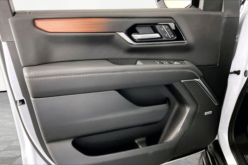 Used 2026 White GMC Denali image 19