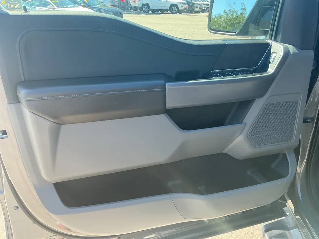 Used 2025 Carbonized Grey Metallic Ford XLT image 11