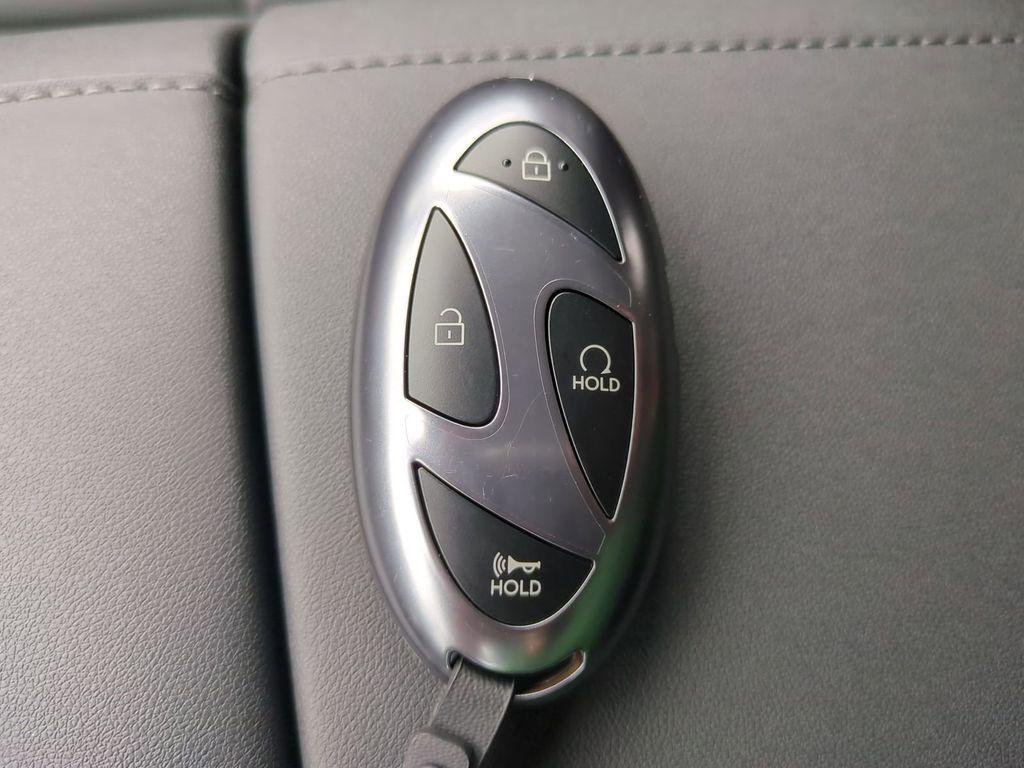 New 2026 White Hyundai SEL Premium FWD image 39