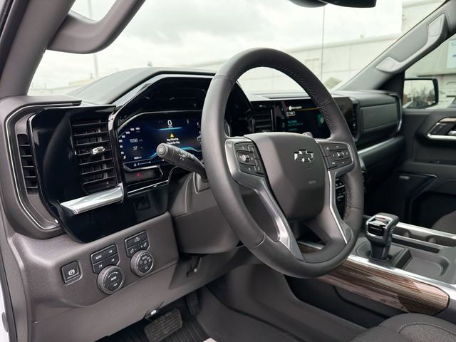 2025 CHEVROLET SILVERADO - Image 9