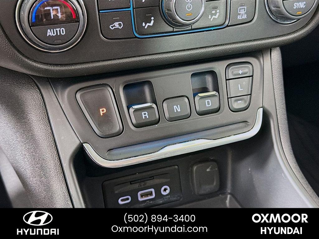 Used 2020 Summit White GMC Denali image 17