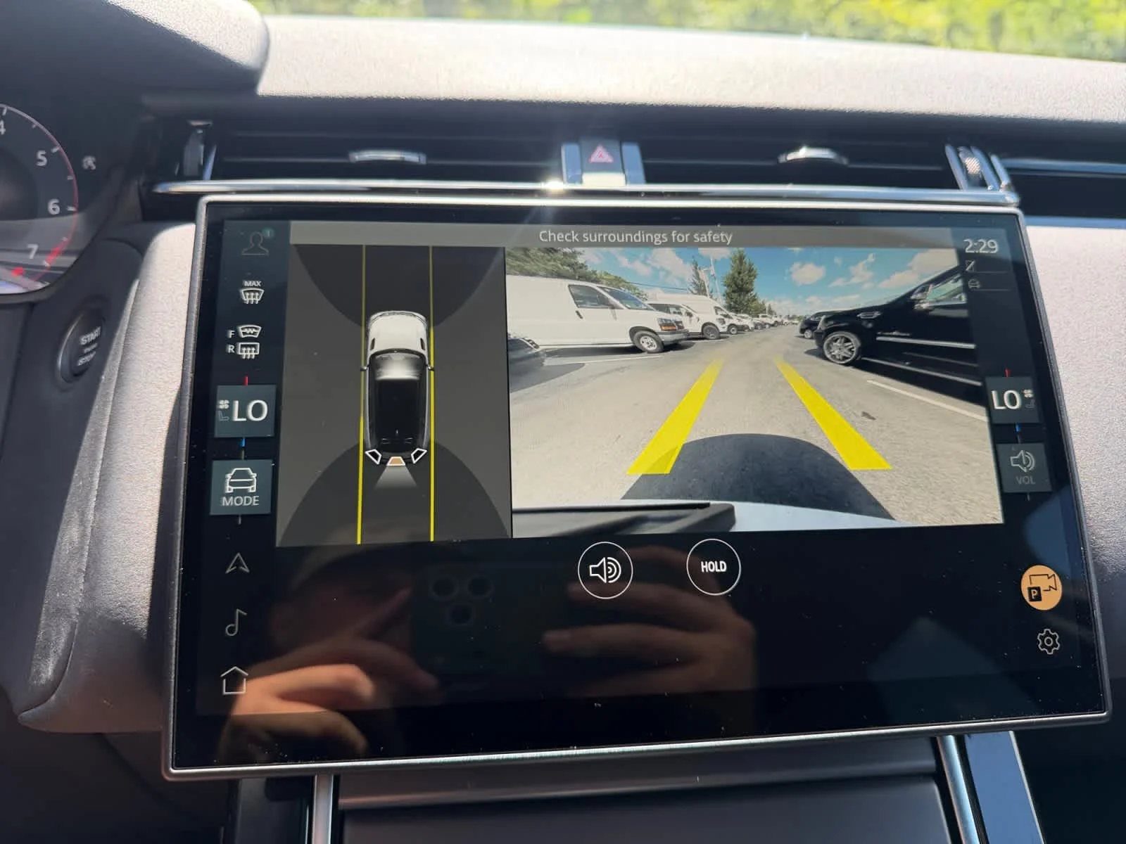2025 Land Rover Range Rover Velar Dynamic SE - Photo 24