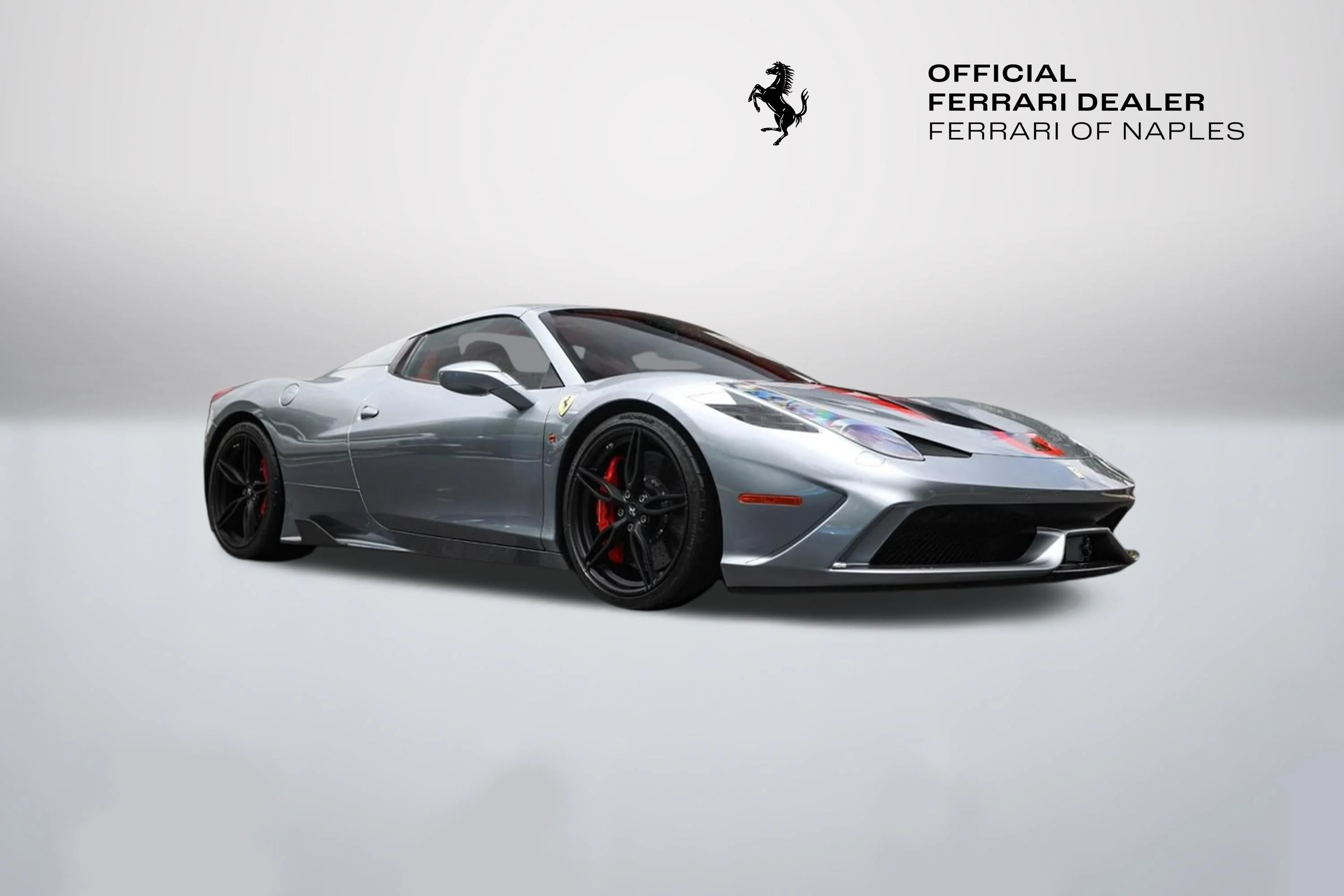 Used 2015 Grigio Titanio Metall Ferrari Base image 9