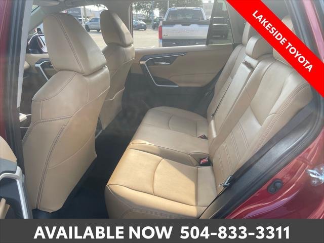 Certified Used 2025 RED MC. Toyota  image 22