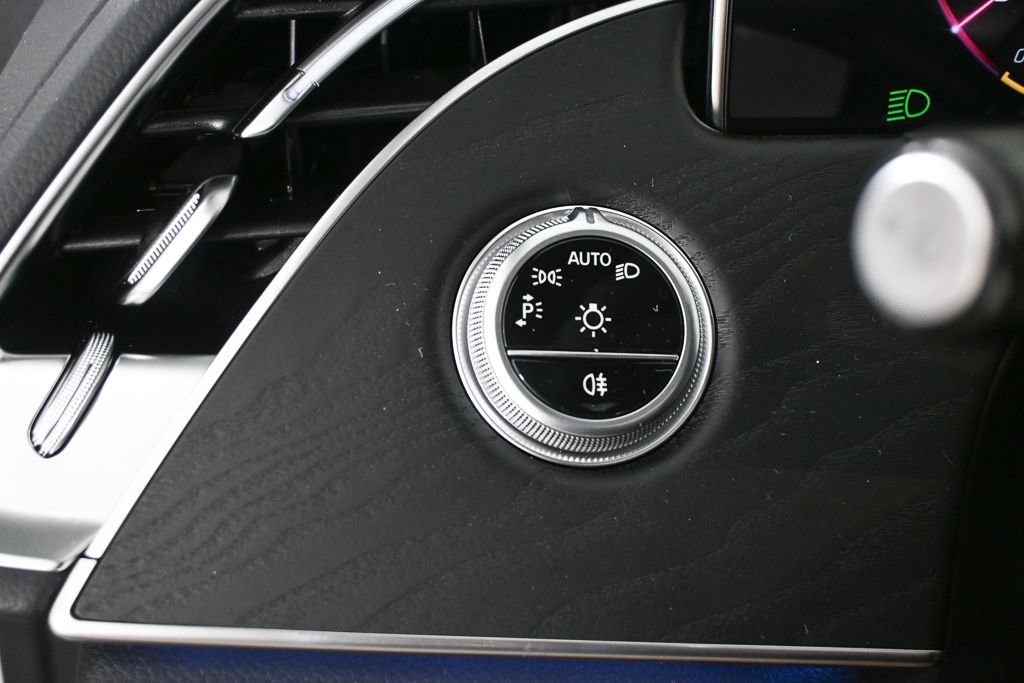 New 2026 Polar White Mercedes-Benz E 450 image 9