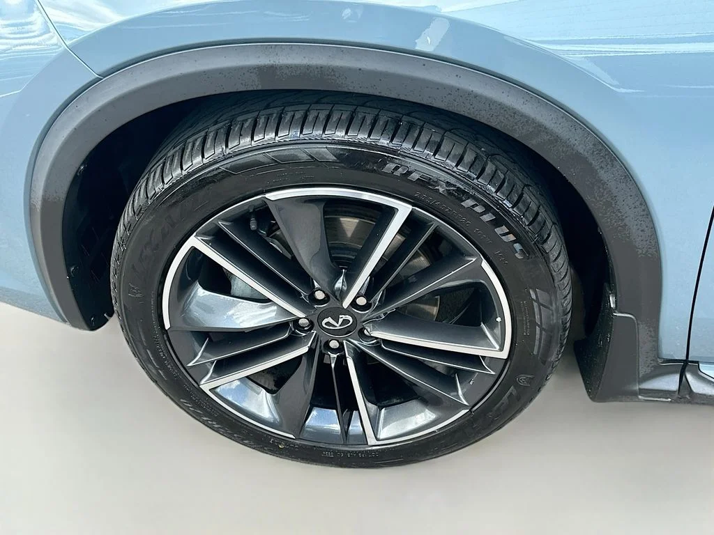 Used 2023 Slate Gray INFINITI SPORT image 9