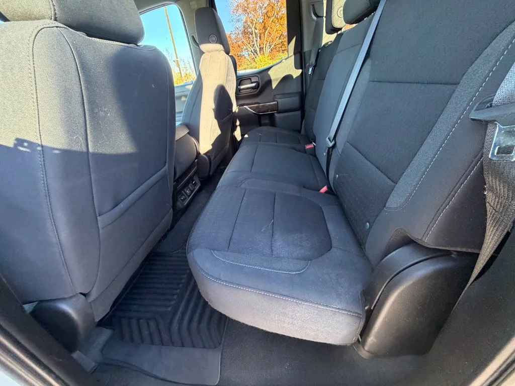 Used 2021 SUMMIT WHITE GMC Elevation image 45