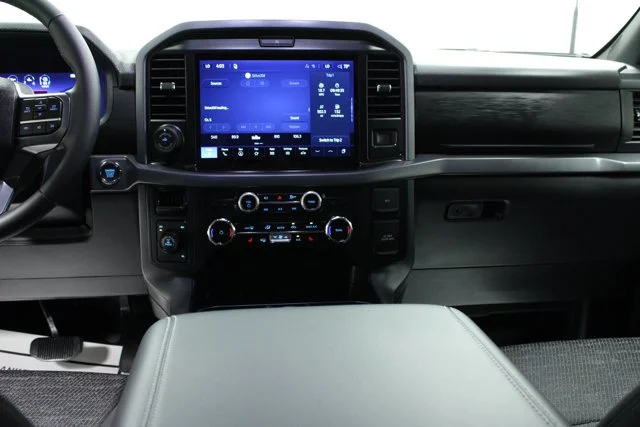 New 2026 Carbonized Gray Metallic Ford F-250® Lariat® image 40