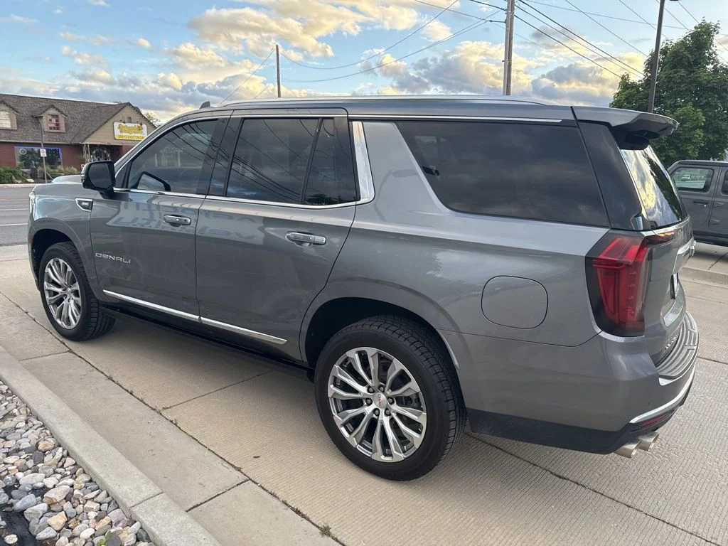 Used 2021 Gray GMC Denali image 5