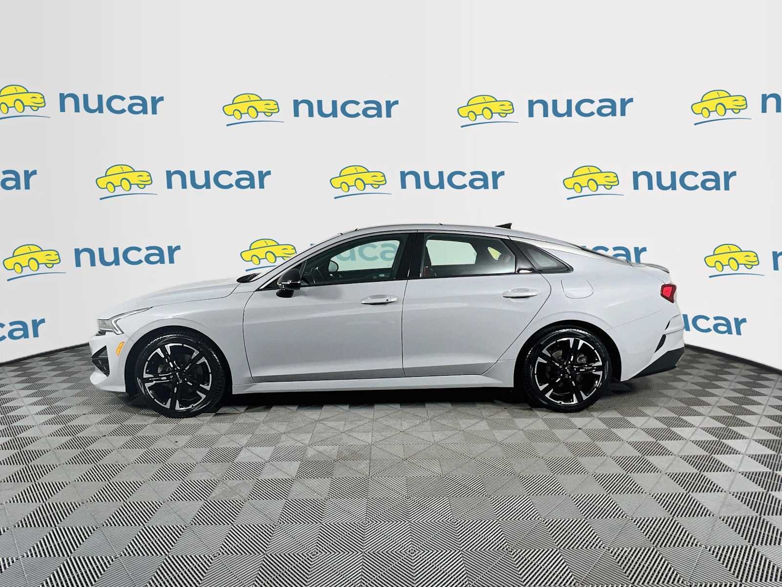 Used 2022 Wolf Gray Kia GT-Line image 4