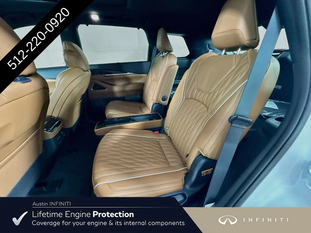 New 2027 White INFINITI Autograph image 31