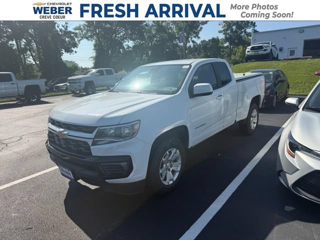 Used 2022 Summit White Chevrolet LT image 1