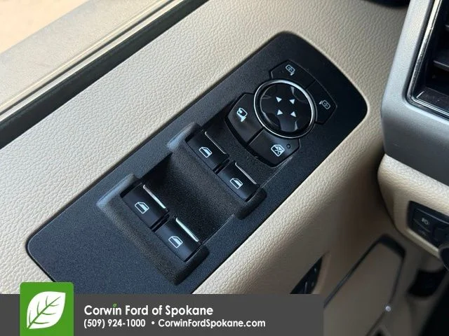 Used 2019 Oxford White Ford Lariat image 20