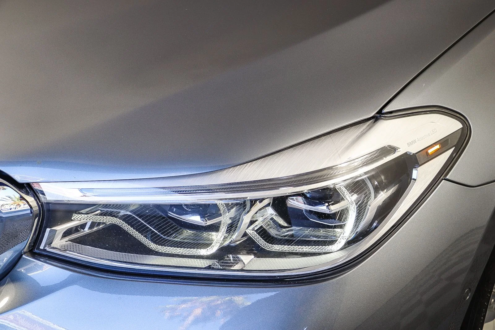 Used 2018 Blue BMW 640 Gran Turismo i xDrive image 4