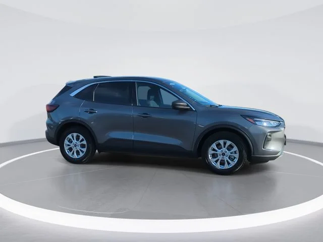 Used 2024 Gray Ford Active image 9