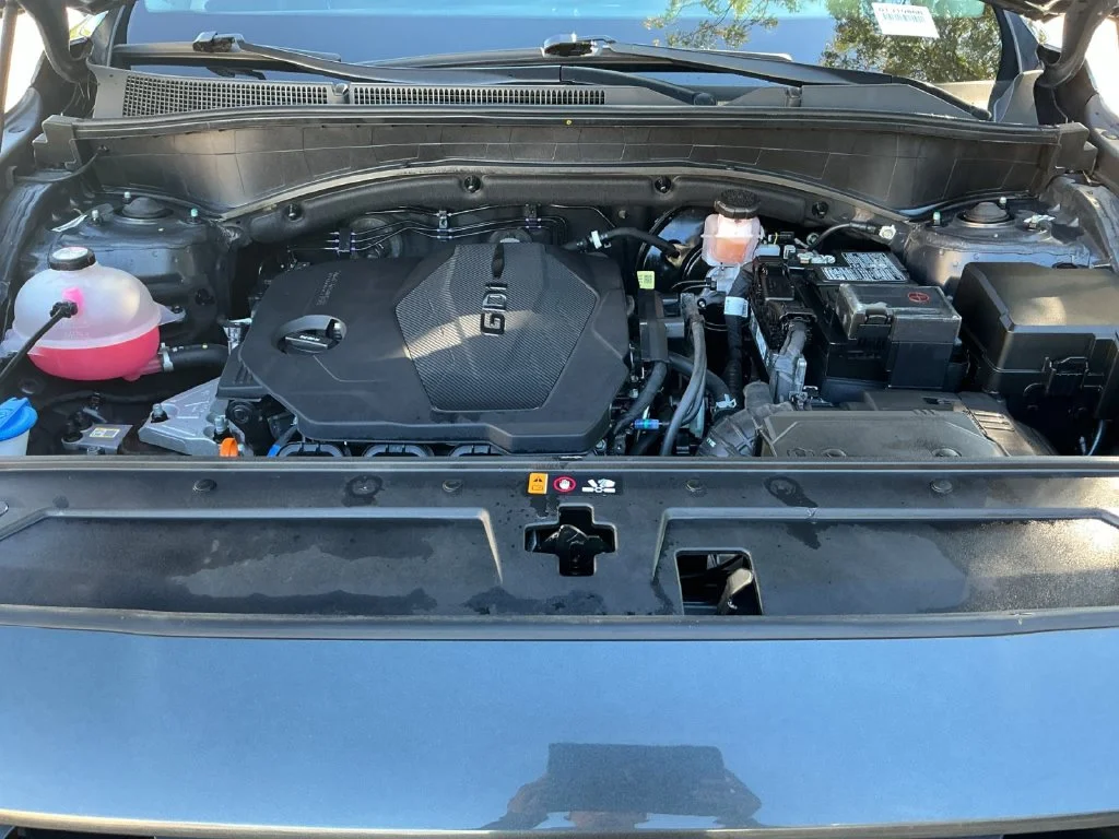 Used 2023 Gray Hyundai SEL image 29