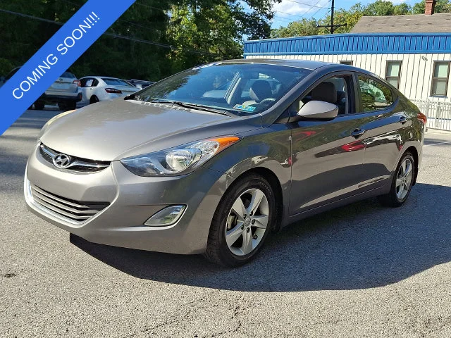 Used 2013 Gray Hyundai GLS image 6