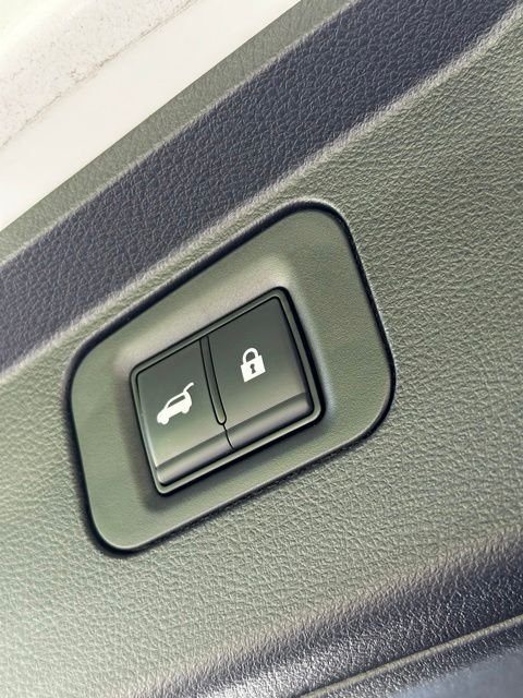 2025 Nissan Armada SL - Photo 34