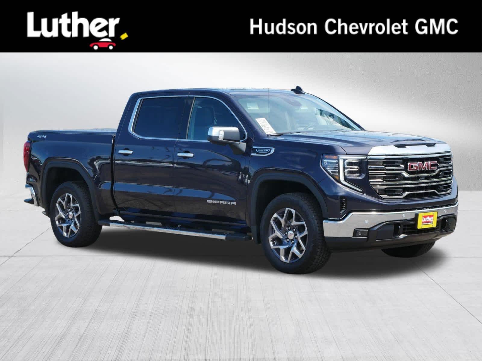 2025 GMC Sierra 4WD Crew Cab Short Box SLT's photo