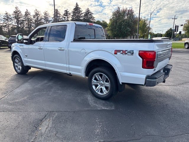 Used 2018  Ford XL image 6