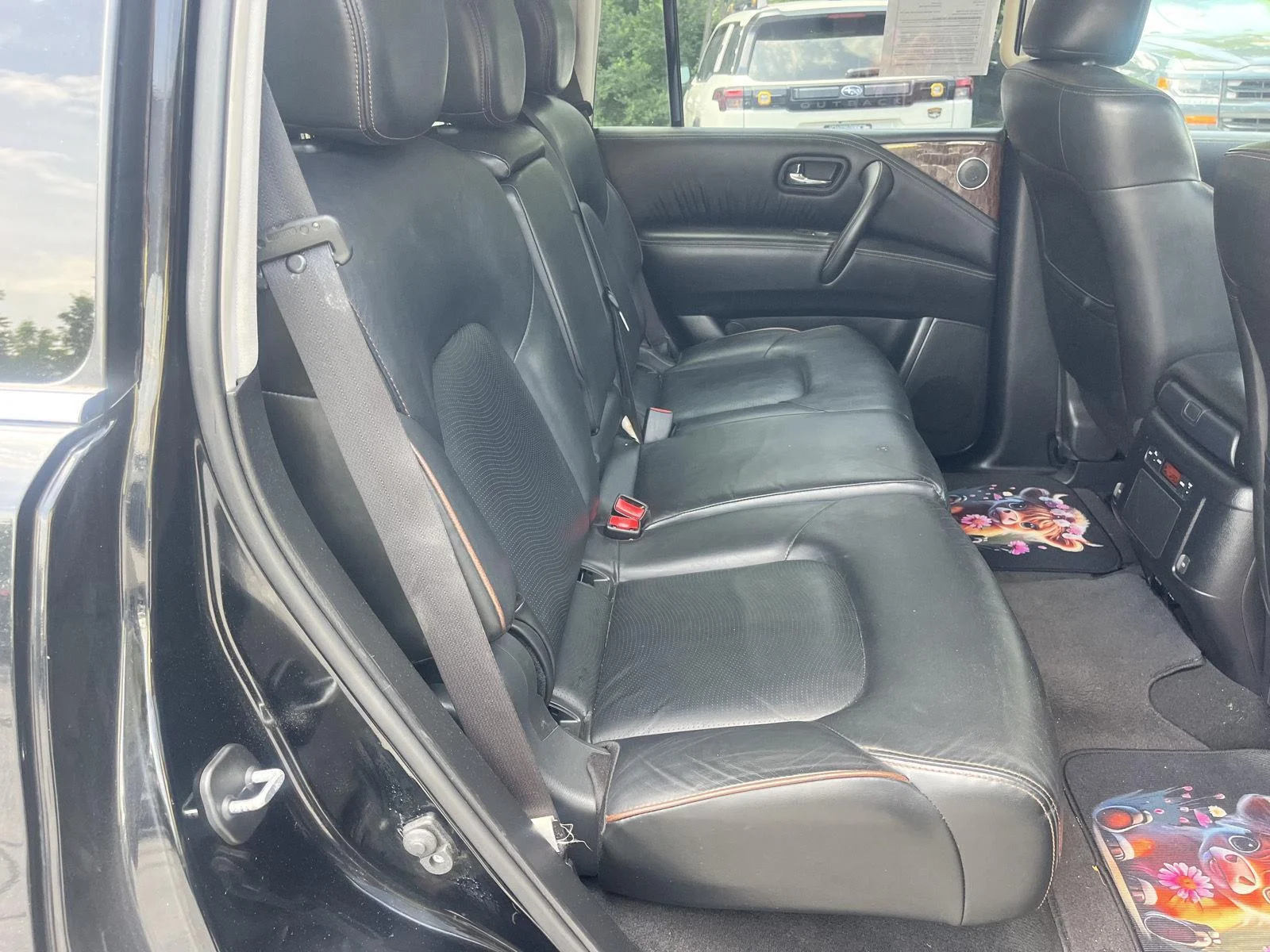 Used 2019 Super Black Nissan SL image 15