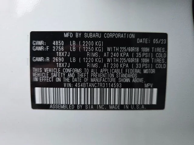 Used 2024 Crystal White Pearl Subaru Limited image 29
